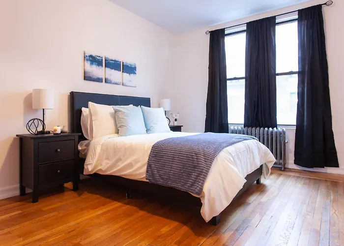 Upper Manhattan Bedrooms