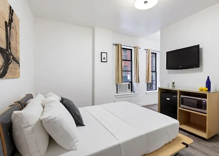Comfort Studio Flatiron Area