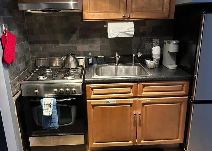 Morris Park Area