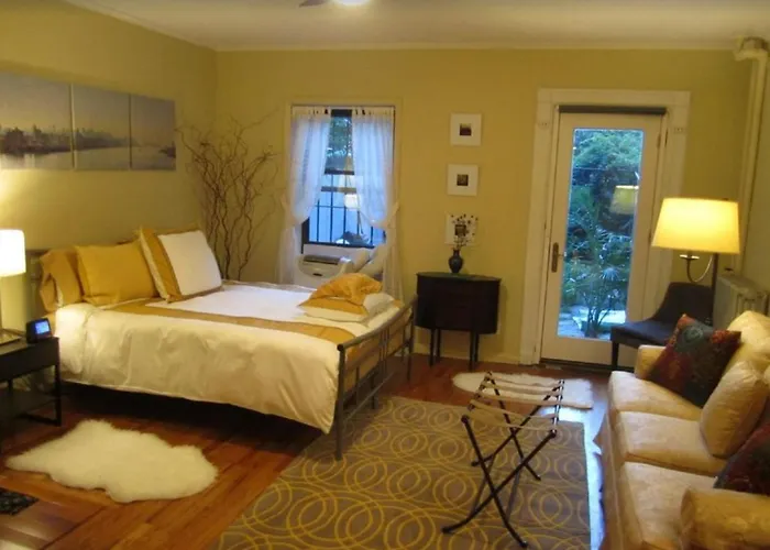Fully Furnished Entire Floor Apartment In Historic Harlem