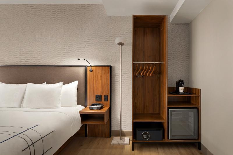 La Quinta By Wyndham Time Square South Hotel New York