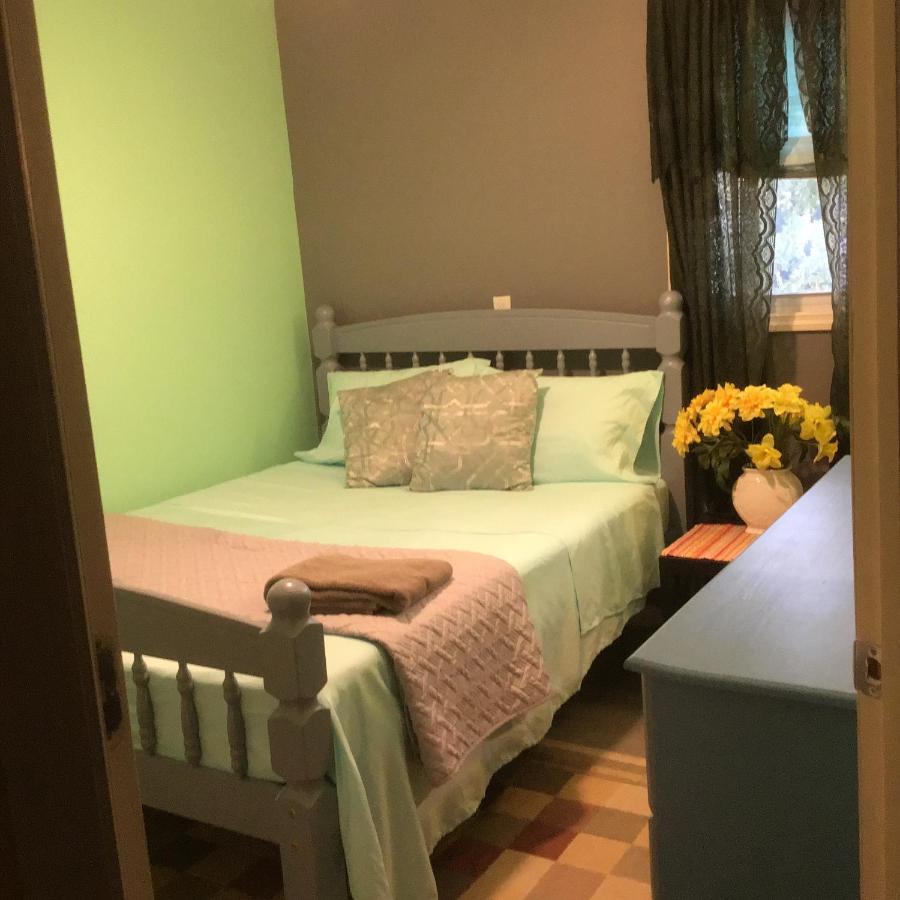 Privatunterkunft Cozy Near Jfk And Close To Laguardia