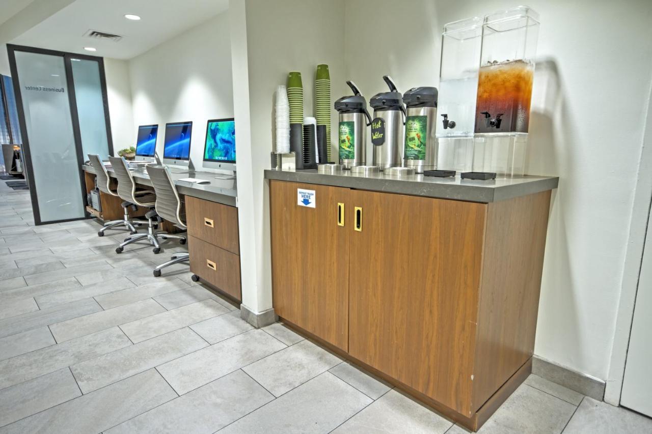 Club Wyndham Midtown 45 Resort New York