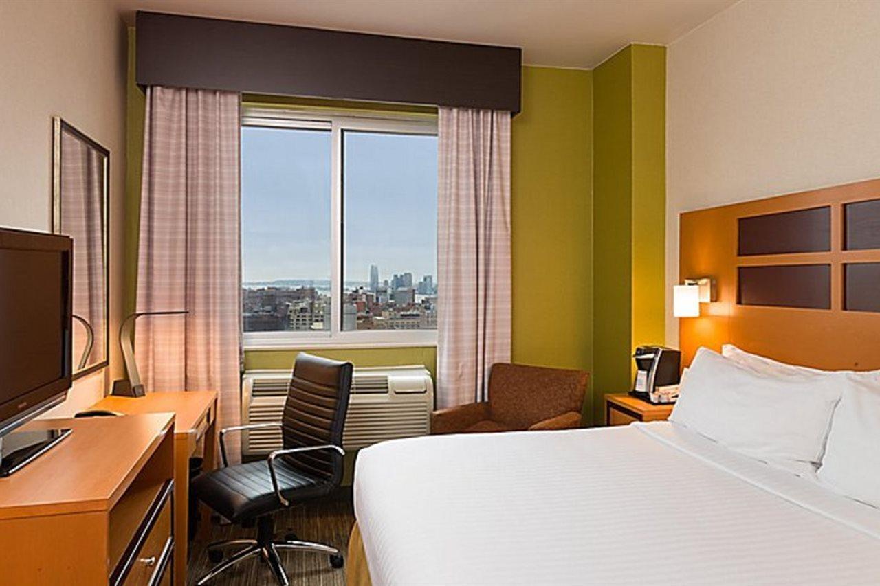 Holiday Express - Times Square By Ihg New York