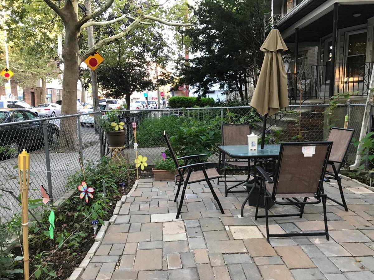 Classical American House 4 * New York
