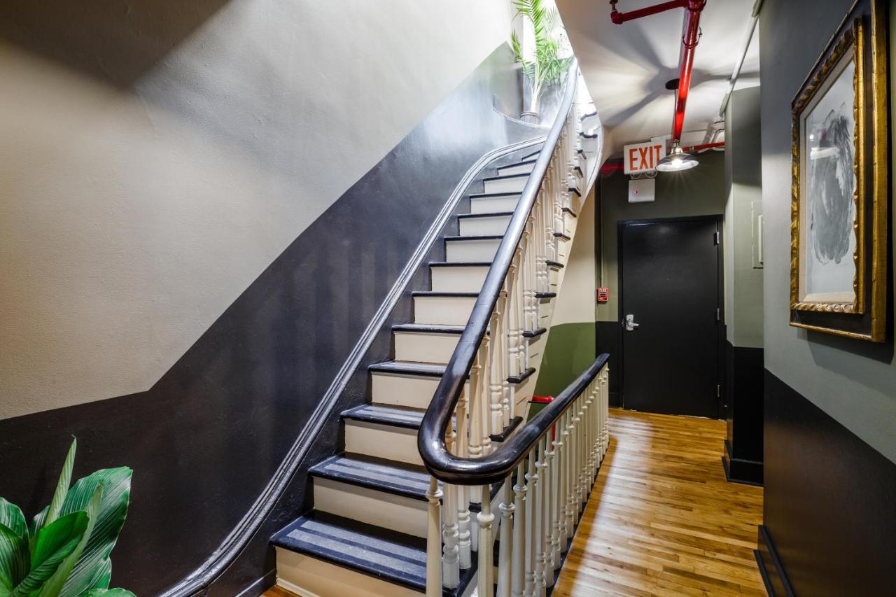 Lamartine Chelsea Hostel