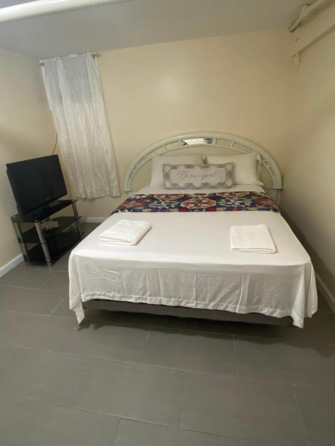 Guest house A Delightful In Queens New York