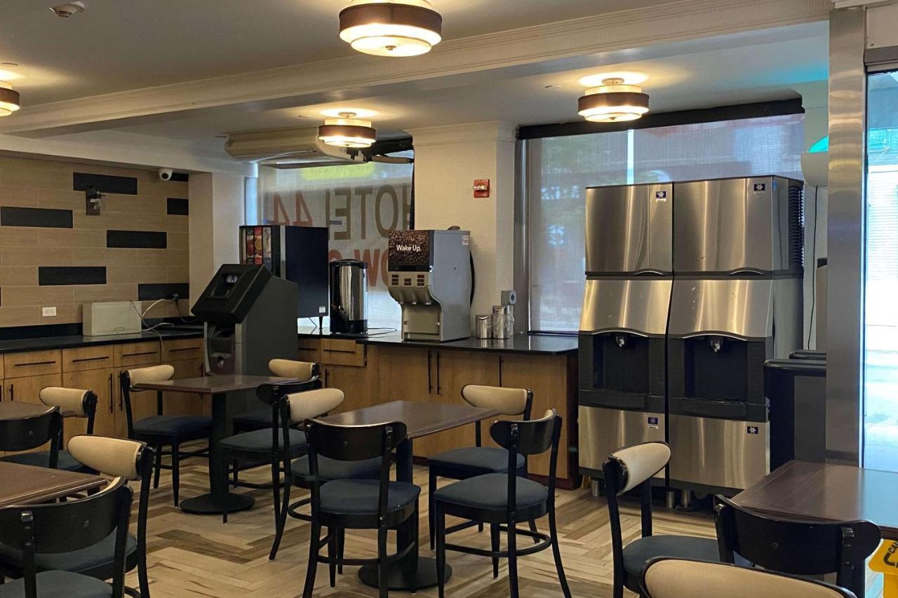 Ramada By Wyndham Times Square West Hotel New York