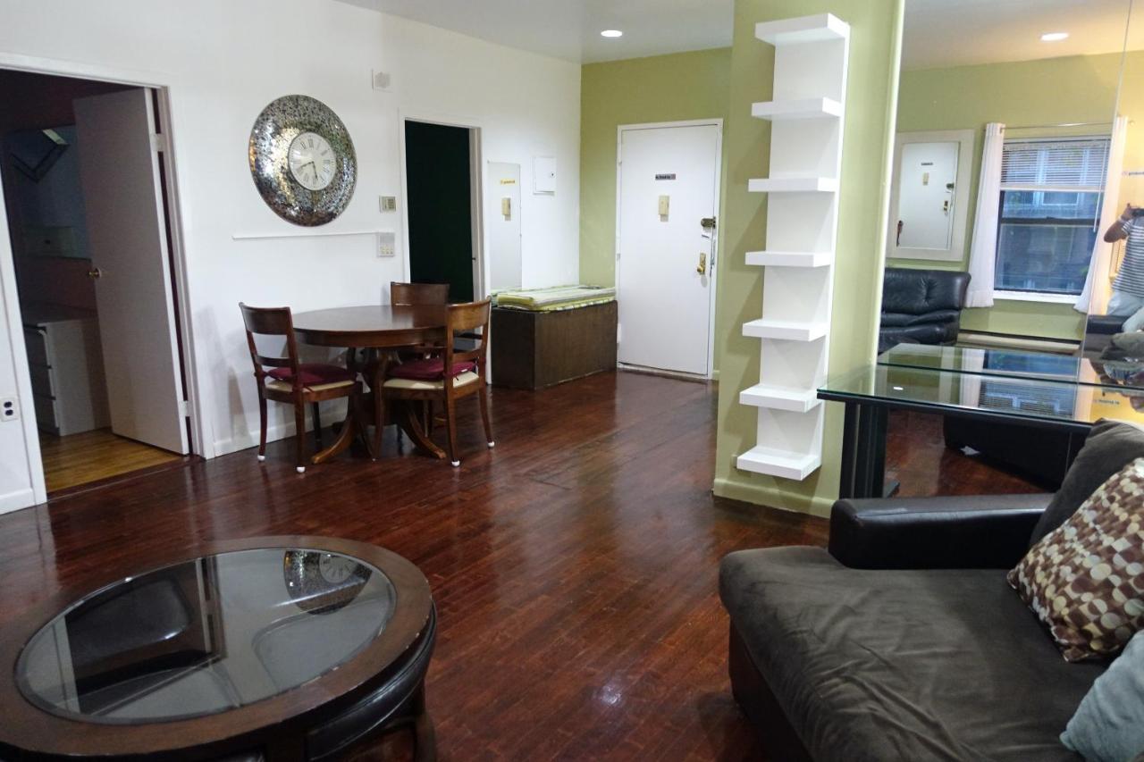Apartment Special Two Bed Apt Midtown East *