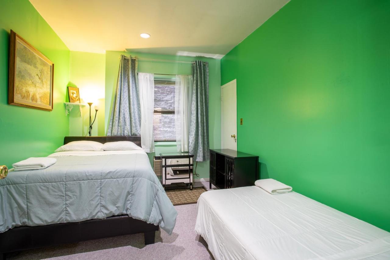 Special Two Bed Apt Midtown East *