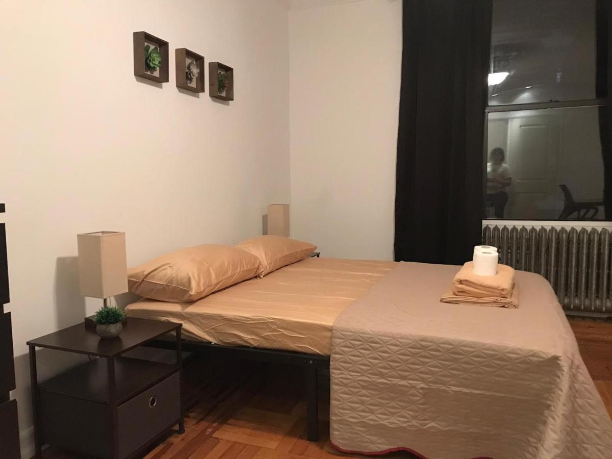 Hostel Upper Manhattan Bedrooms *