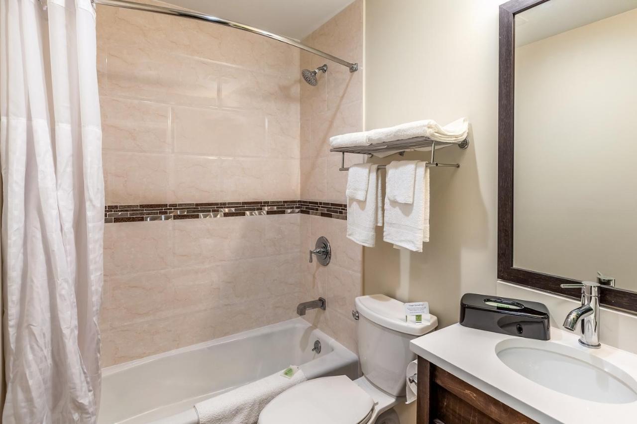 Wyck & Near Jfk Airport 2*