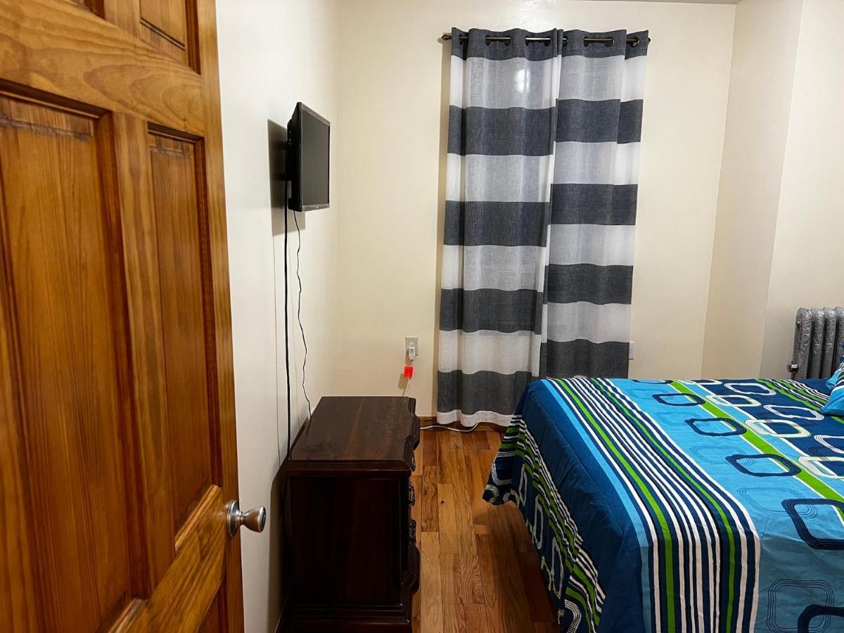 Nyc Guest For Rent Homestay *