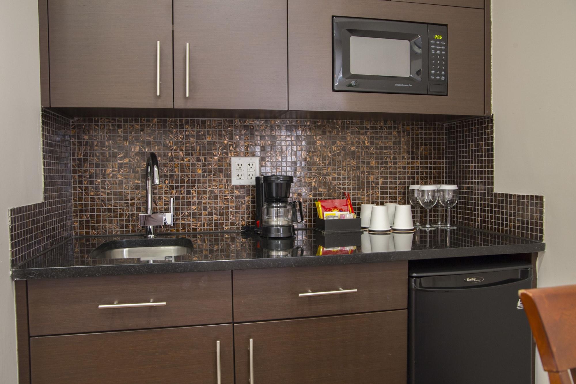 Condor By Luxurban Hotel 4*