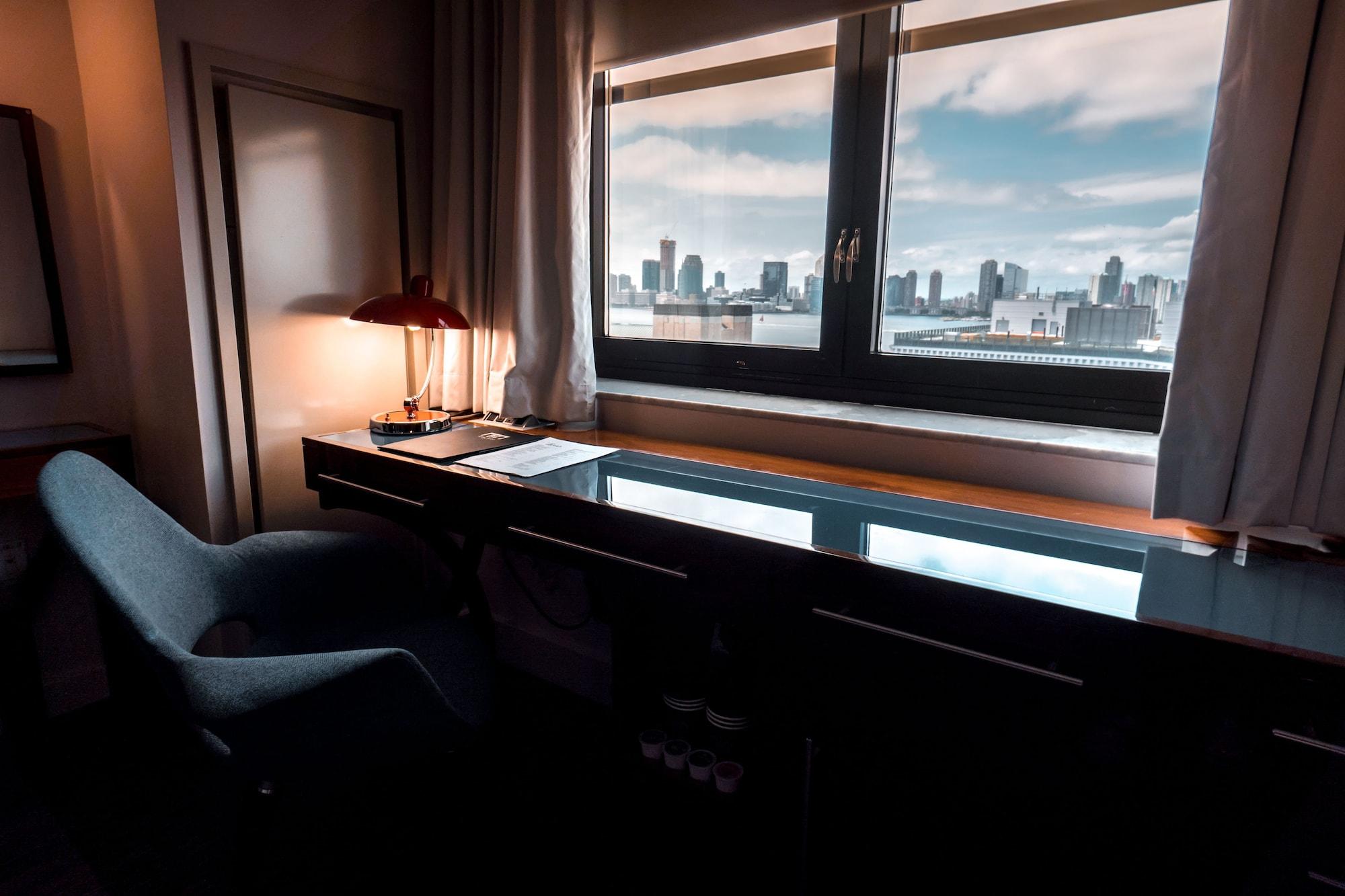 Hugo Hotel