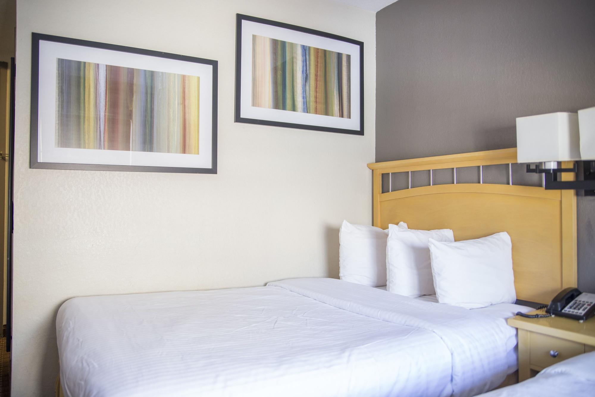 Hudson River Hotel