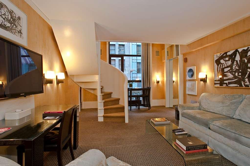 Club Hotel