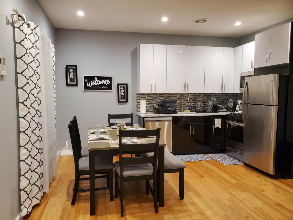 Located 10 Minutes From Jfk Airport Gasthof *