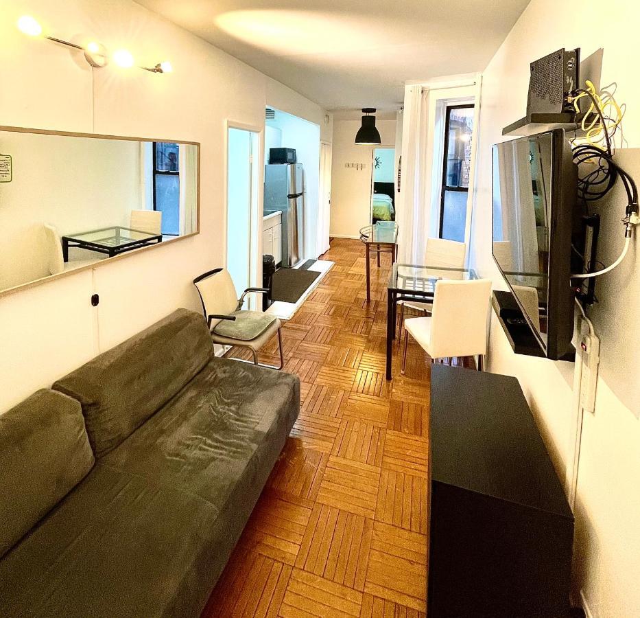 Apartment Stunning Two Bed Apt Hells Kitchen *