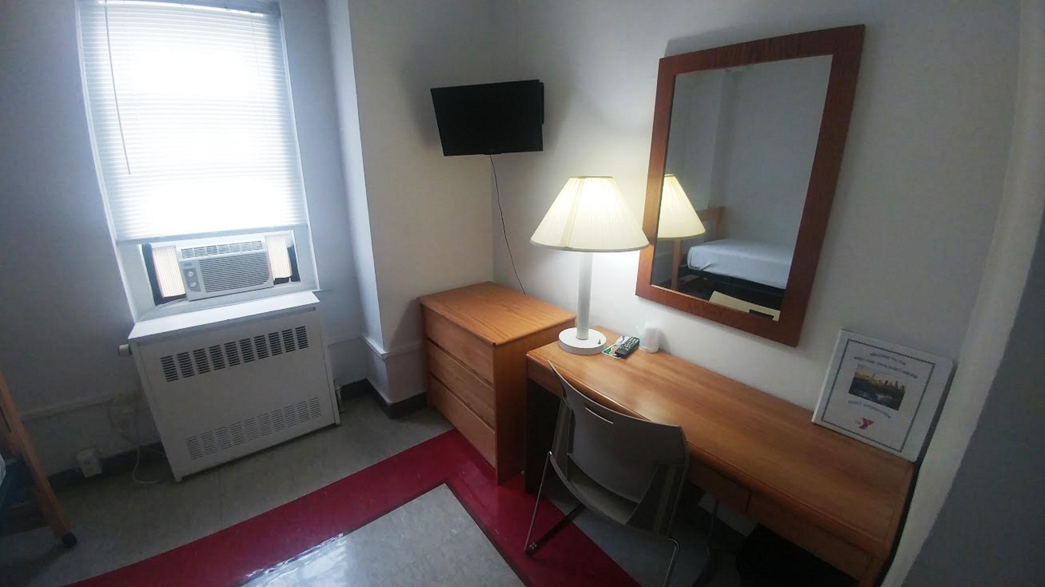 Hostel West Side Ymca *