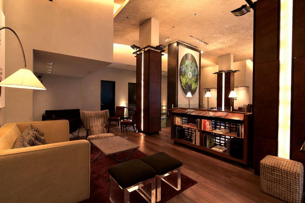 Chambers Powered By Sonder Hotel