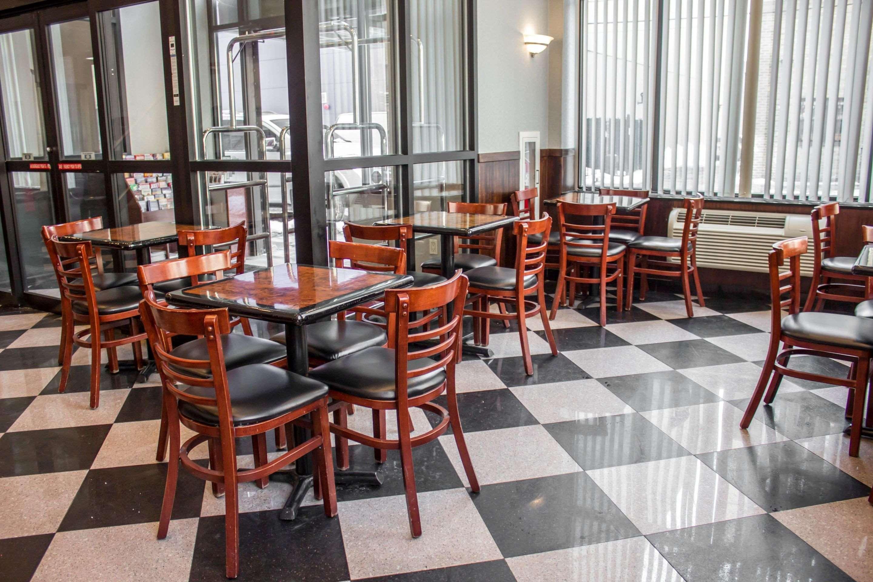Hotel Quality Long Island City - Queensboro Bridge 3*
