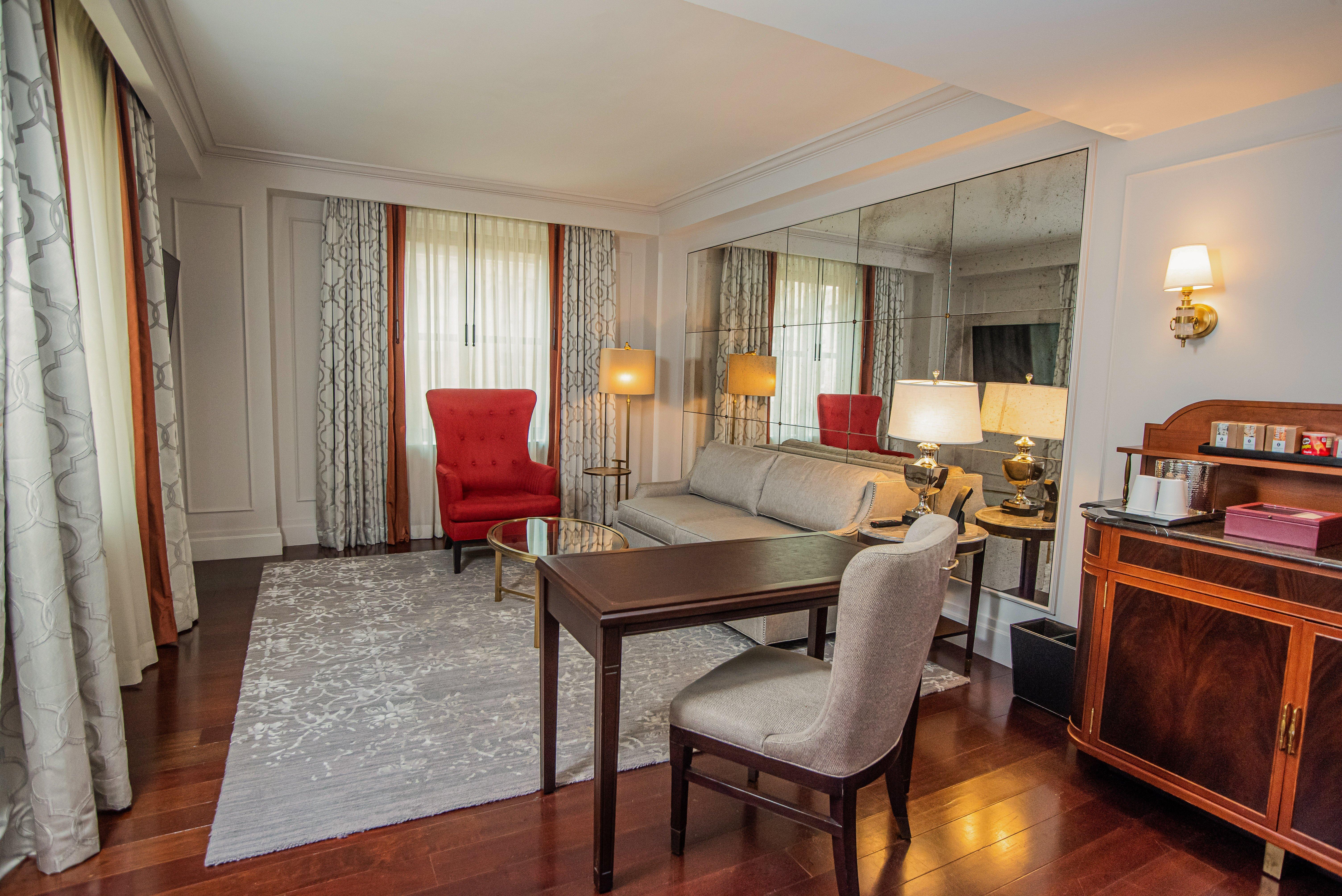 Intercontinental Barclay By Ihg Hotel New York
