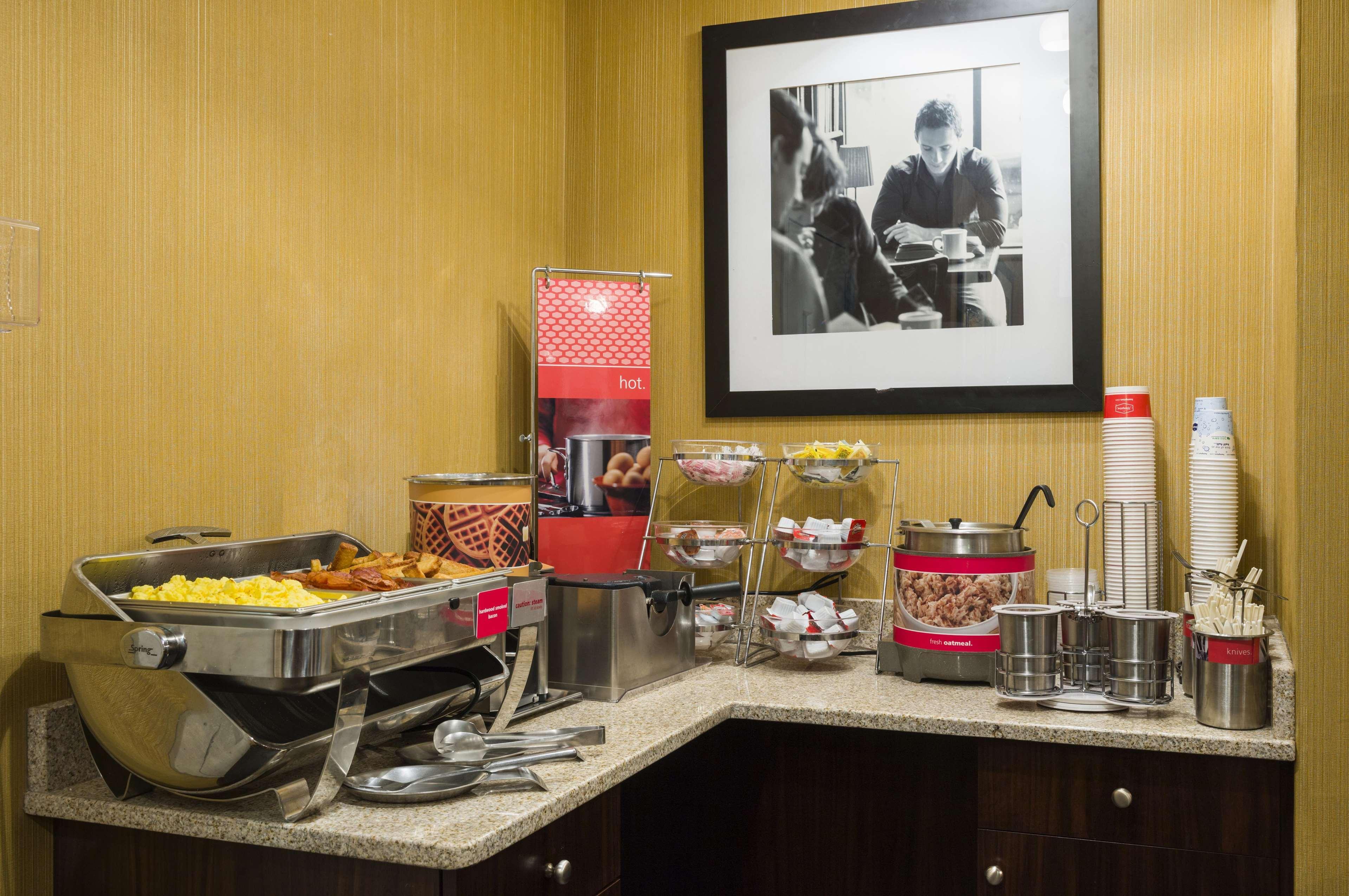 Hotel Hampton Seaport Financial District 3*