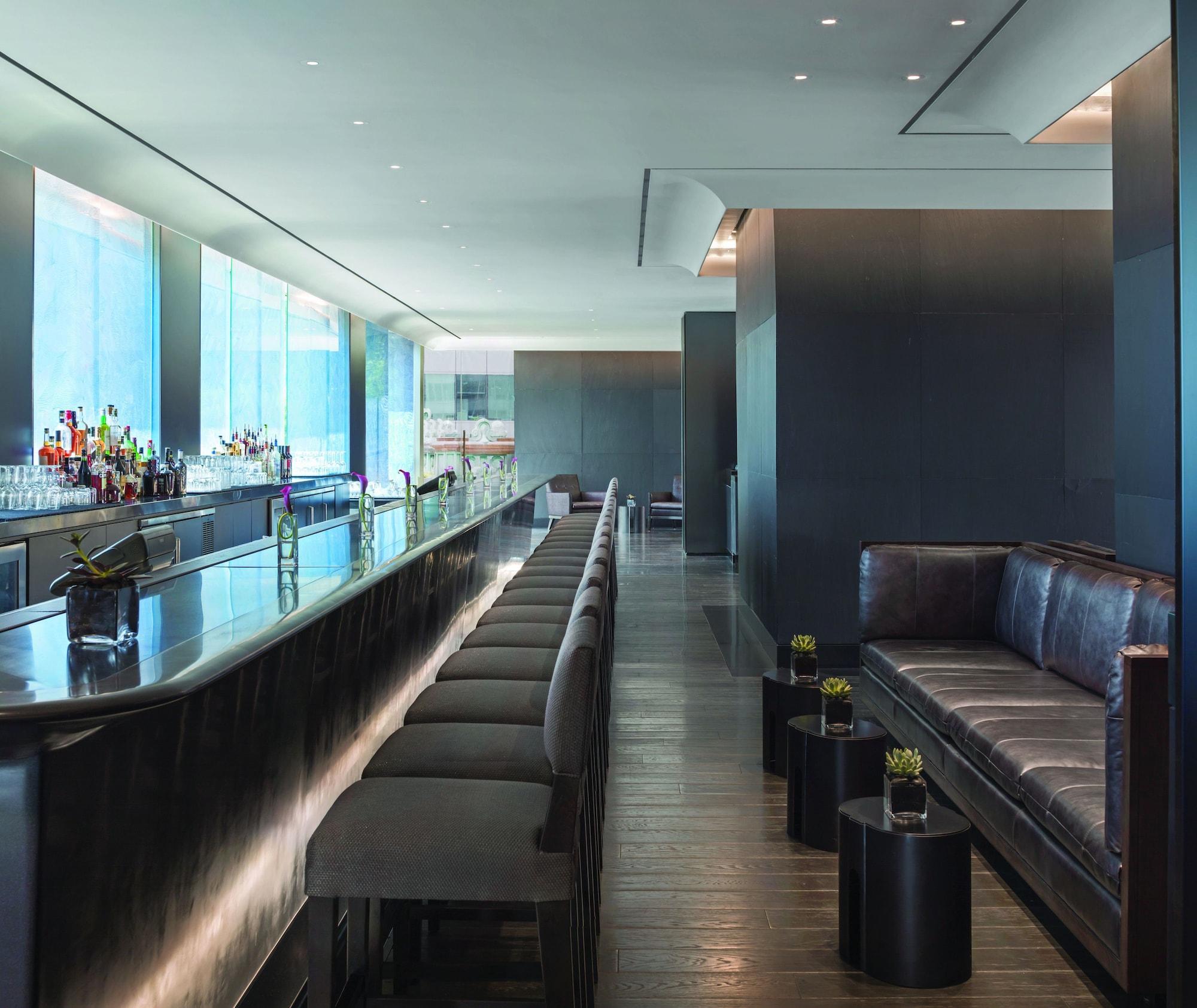 The Knickerbocker Hotel