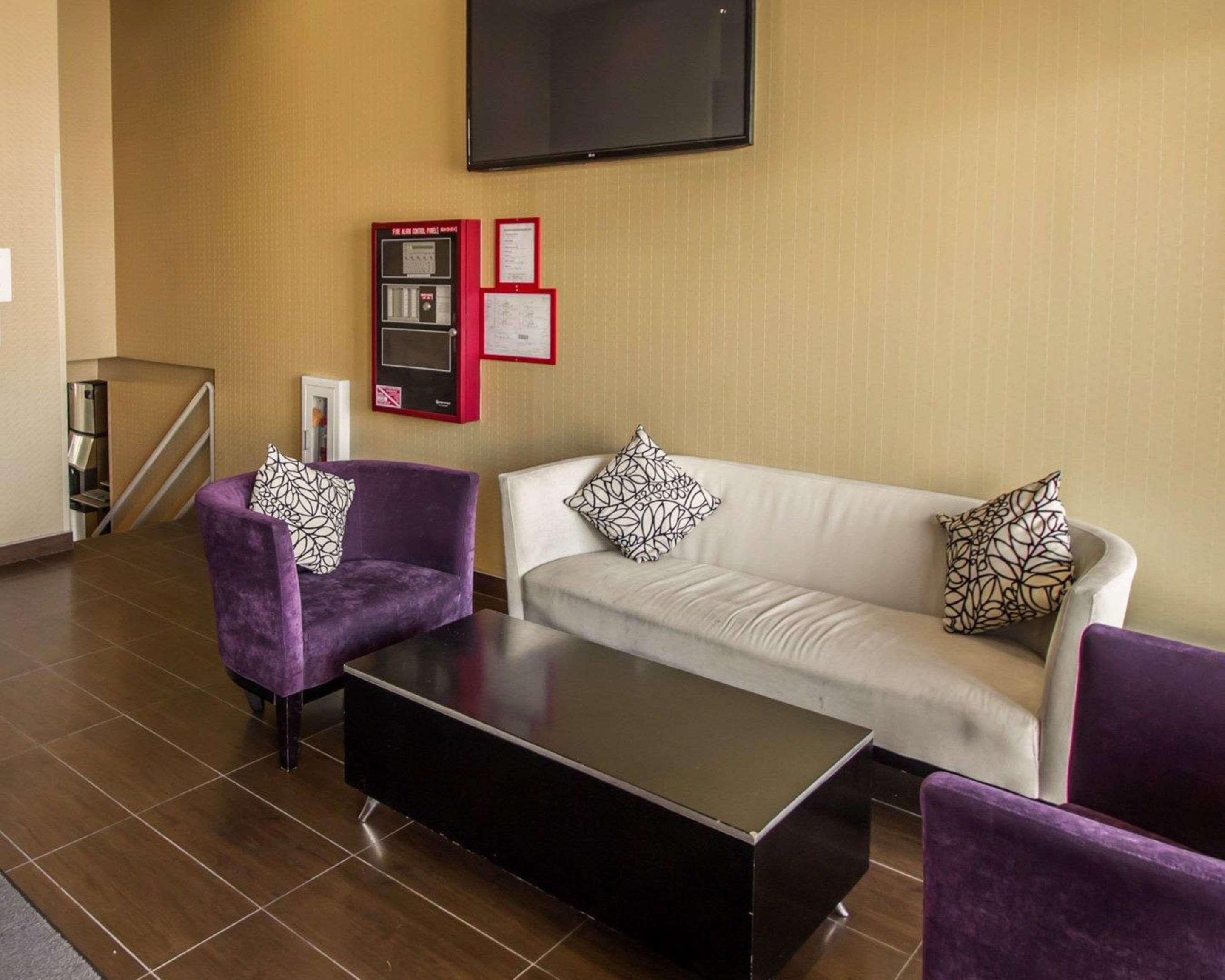 Inn Rodeway Bronx Zoo 2*