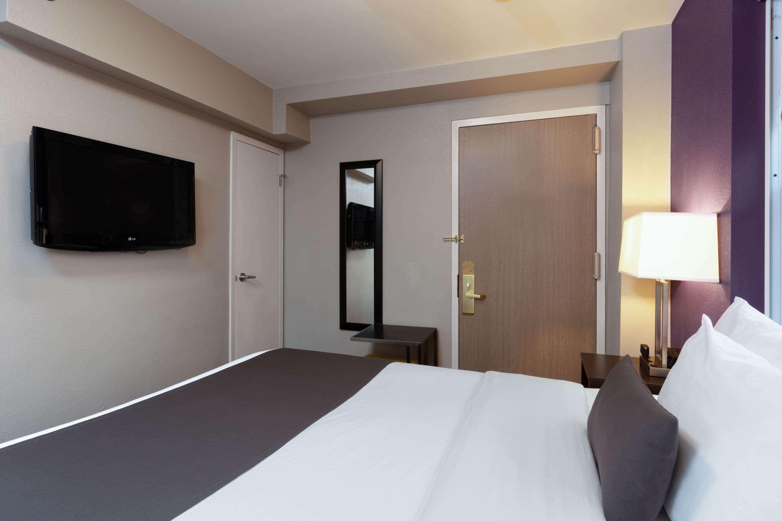 Hotel La Quinta By Wyndham City Central Park