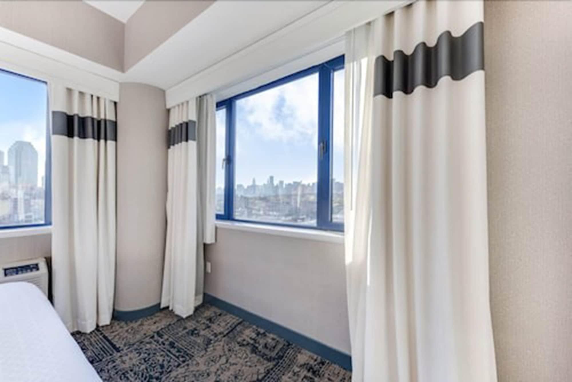 Vista Lic Hotel, Premier Collection By Western Hotel 3*