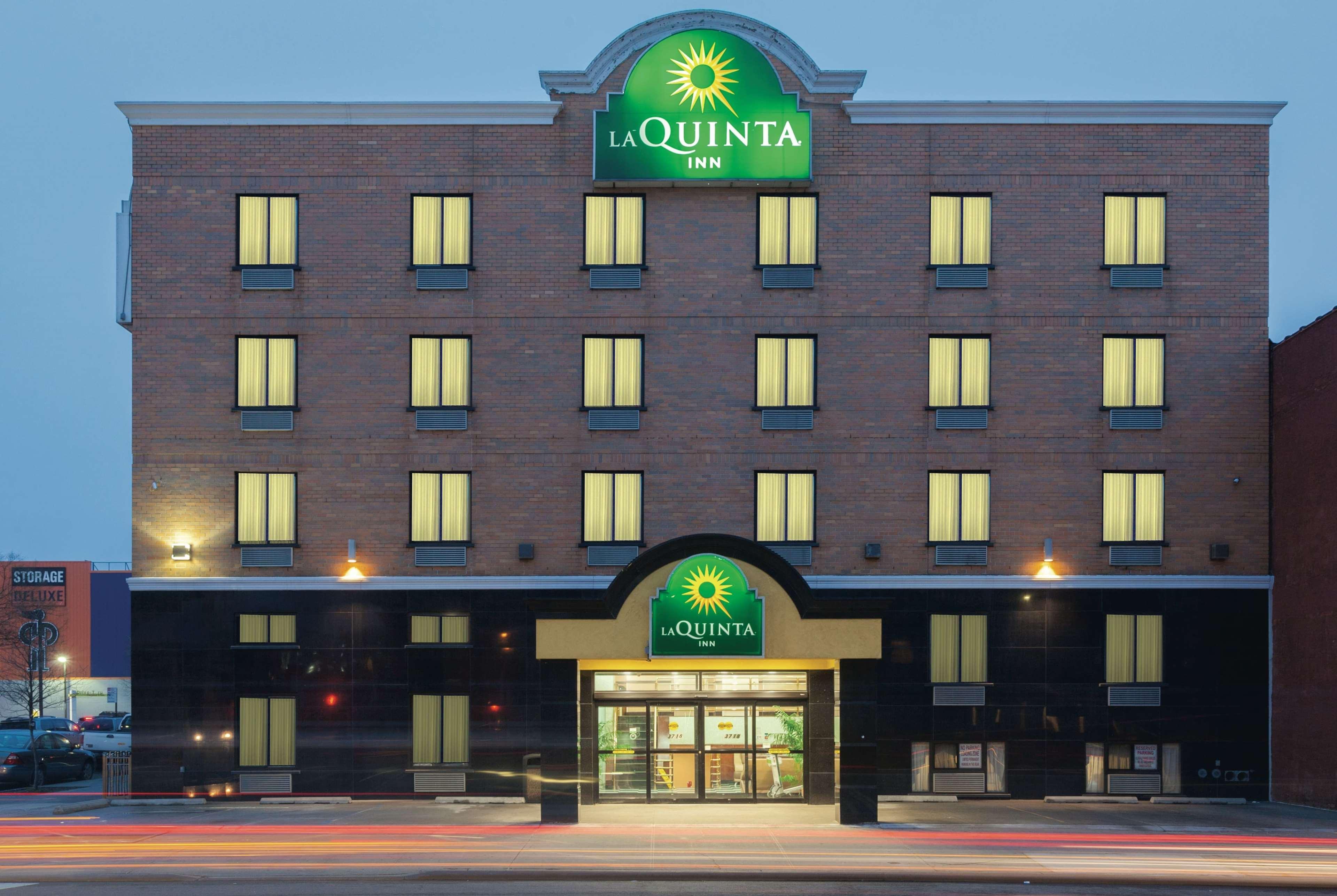 La Quinta By Wyndham Queens Hotel 3*