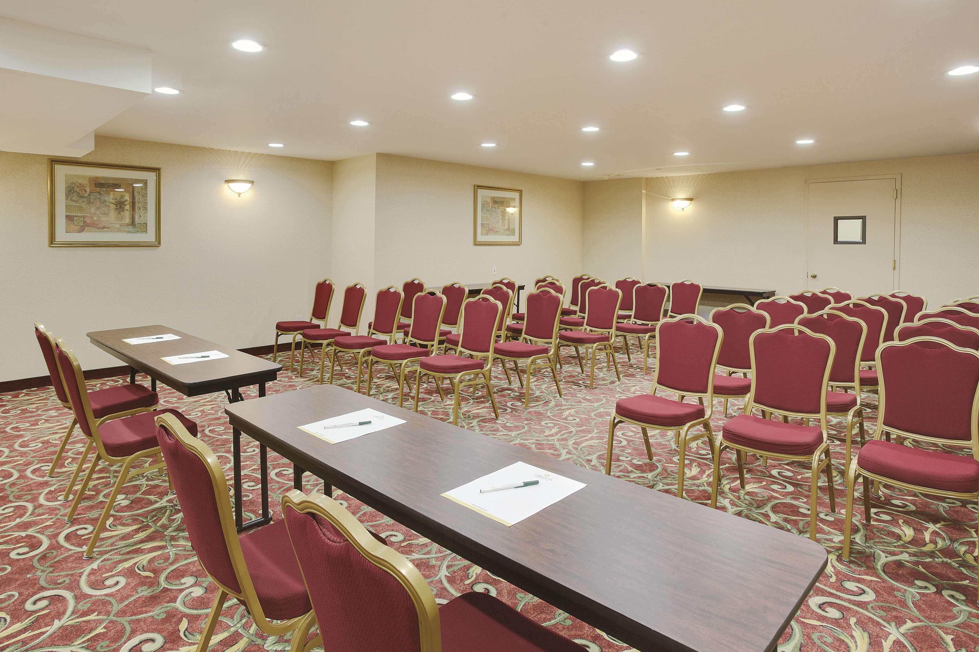 La Quinta By Wyndham Queens 3* New York