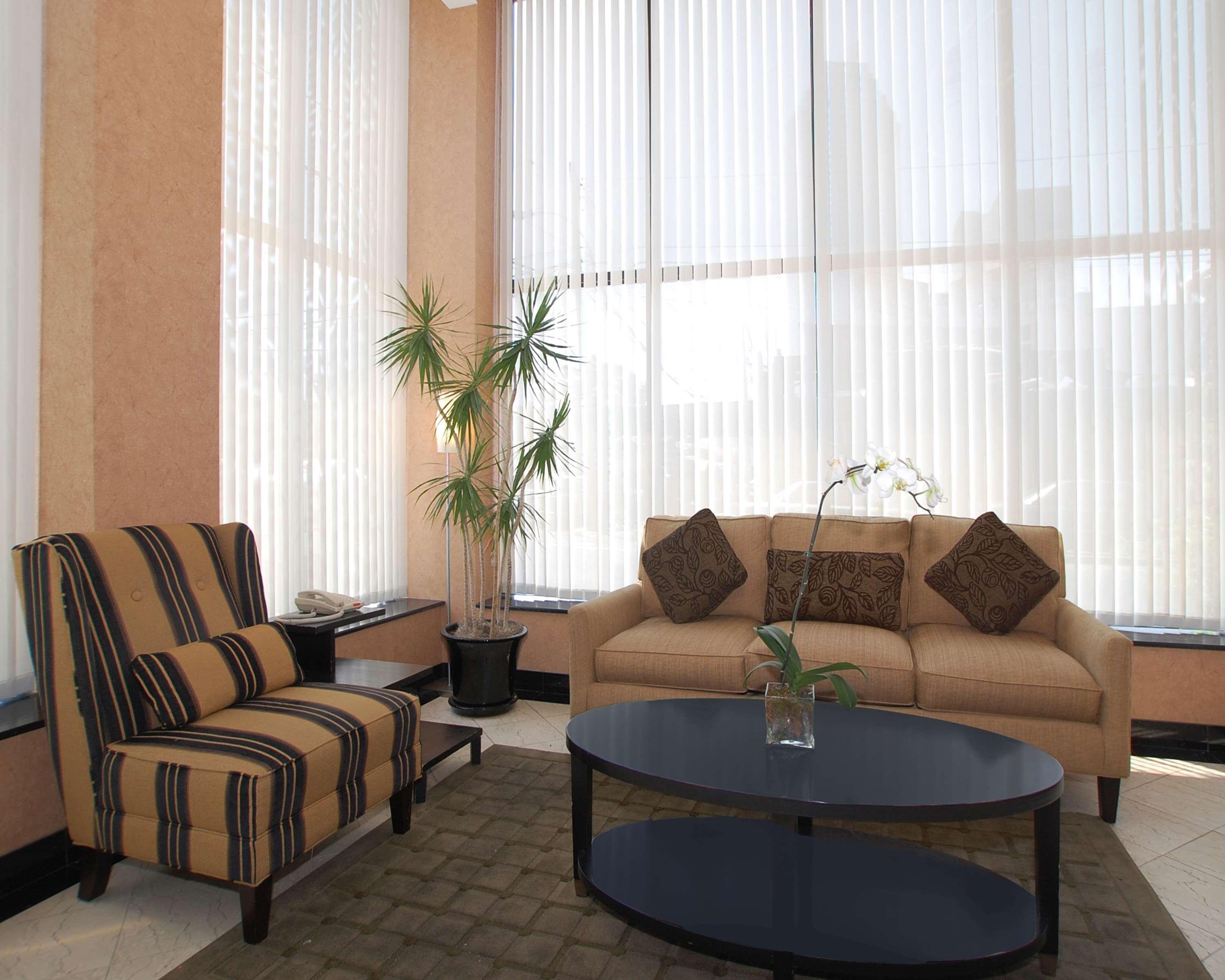 Hotel Red Lion & Long Island City 3*