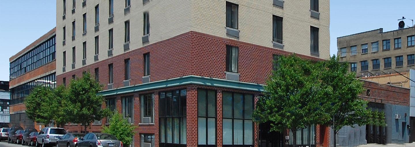 Red Lion & Long Island City 3*