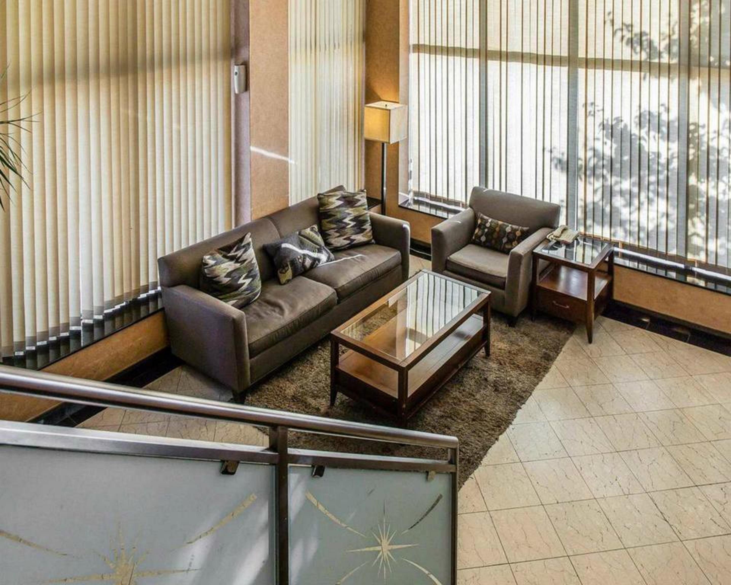 Hotel Red Lion & Long Island City 3*