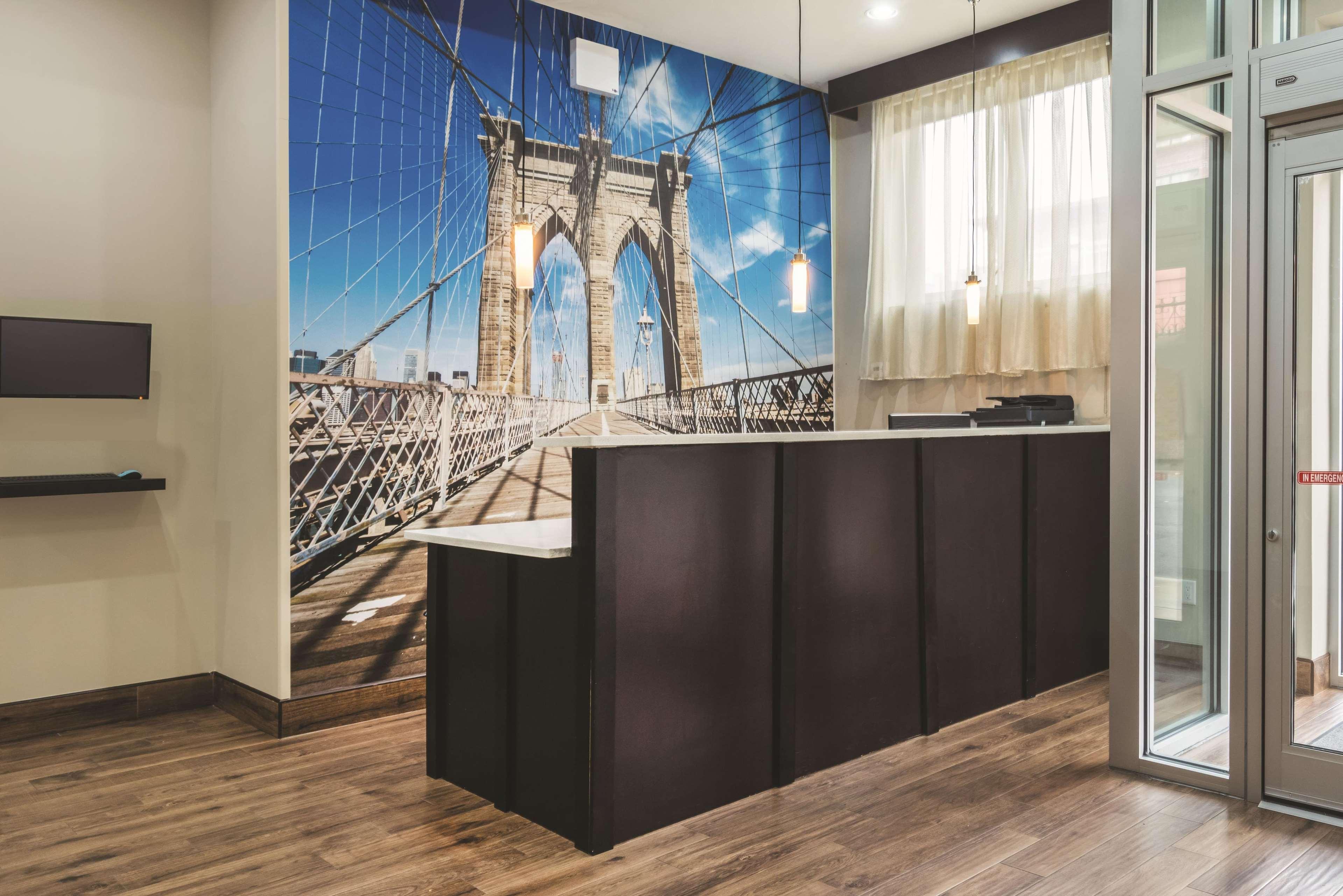 La Quinta By Wyndham Brooklyn Central Hotel 3*