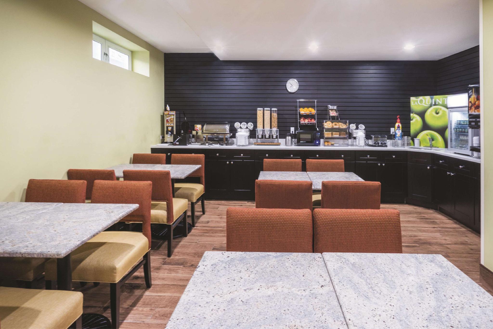 La Quinta By Wyndham Brooklyn Central Hotel