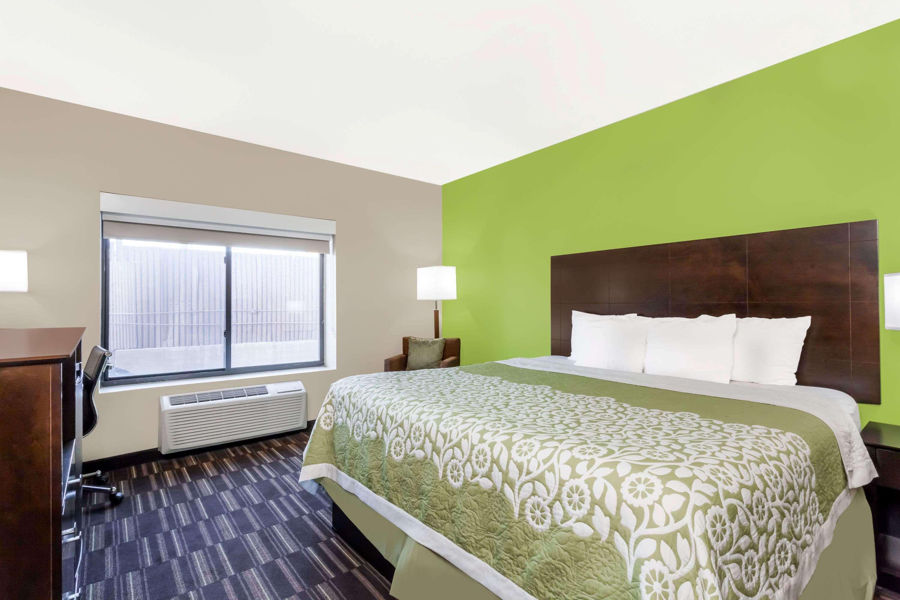 Days & By Wyndham Jamaica Jfk Airport Hotel 2*