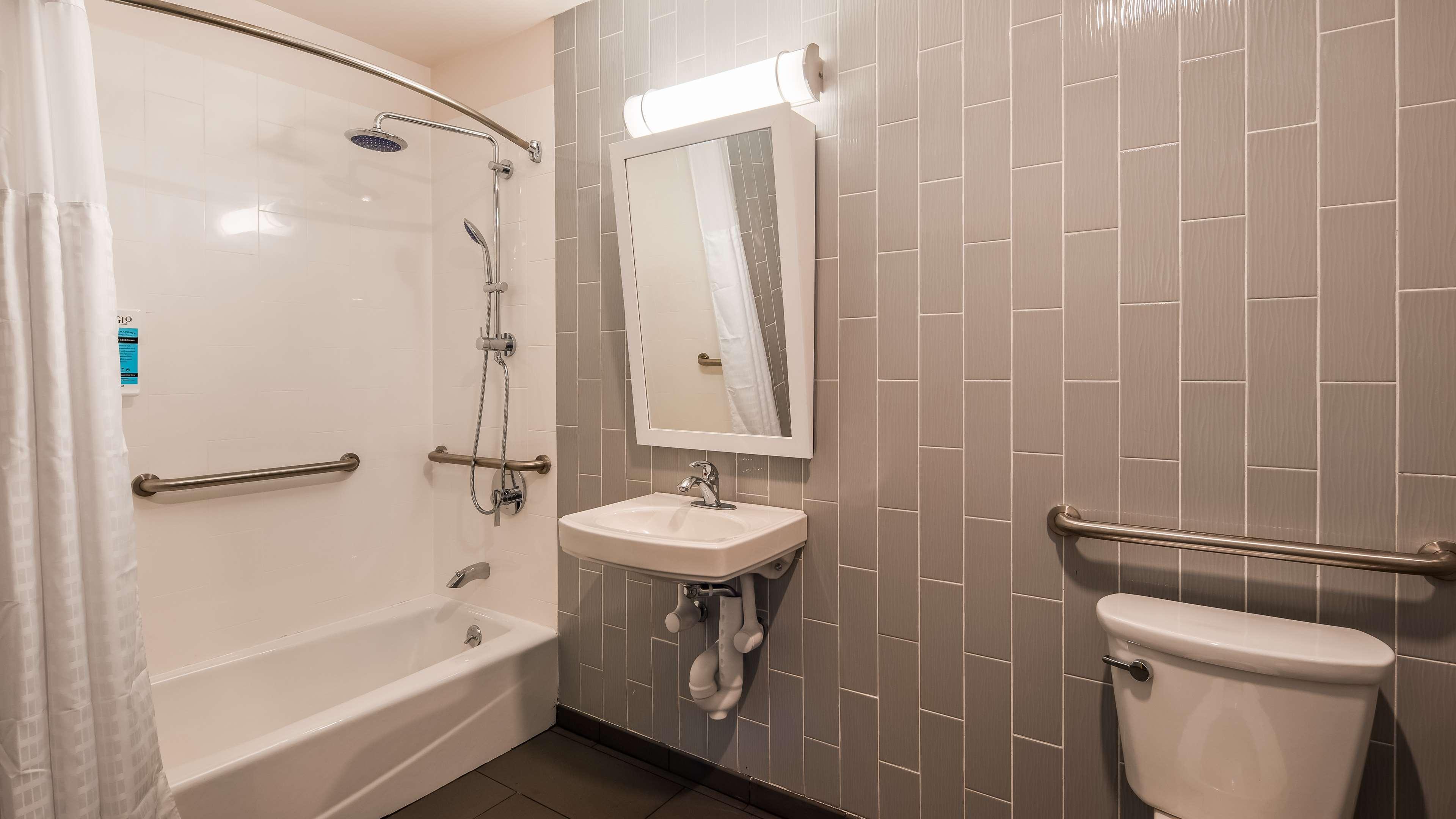 Glō Western Brooklyn Nyc 3*