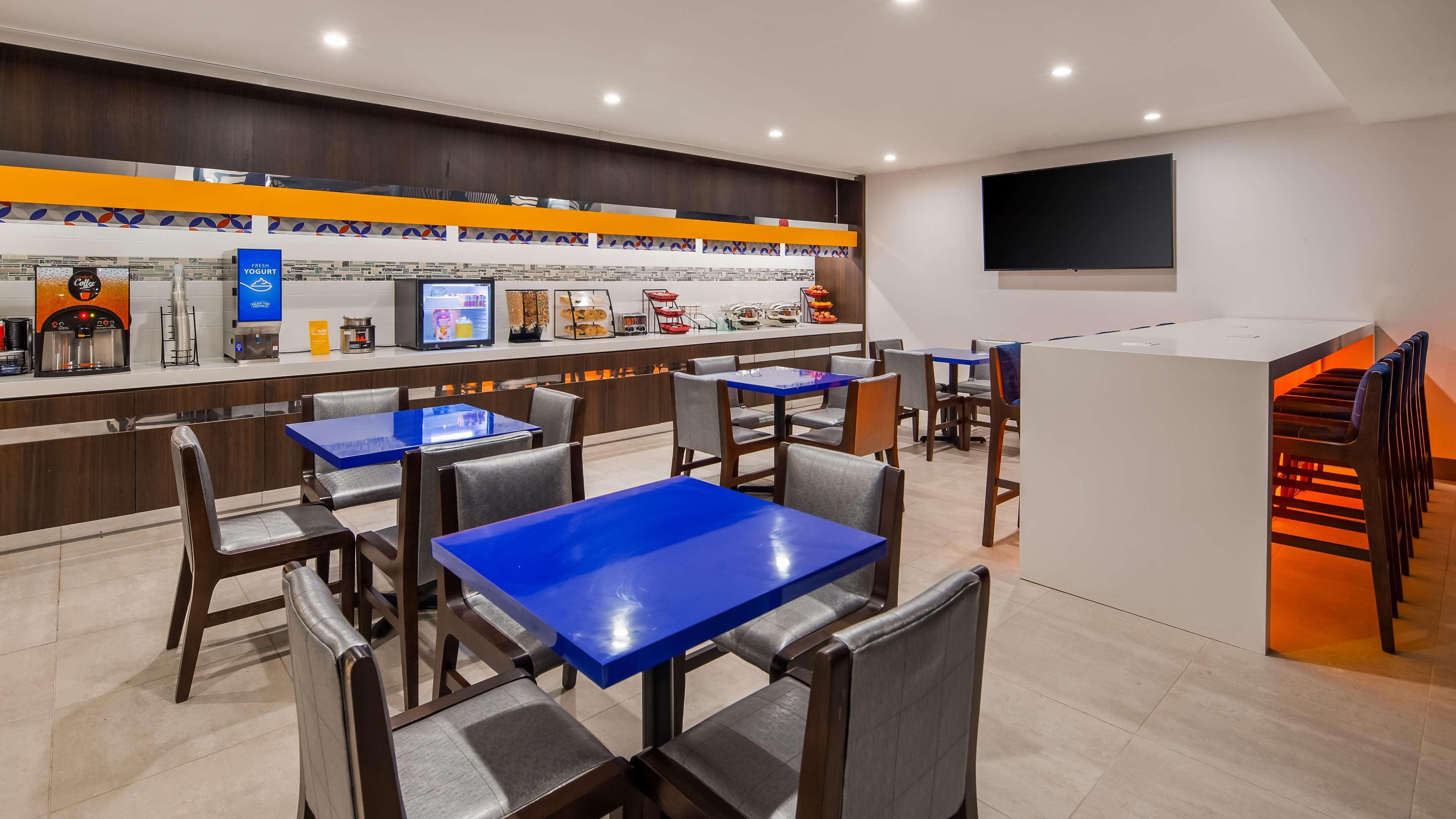 Hotel Glō Western Brooklyn Nyc 3*
