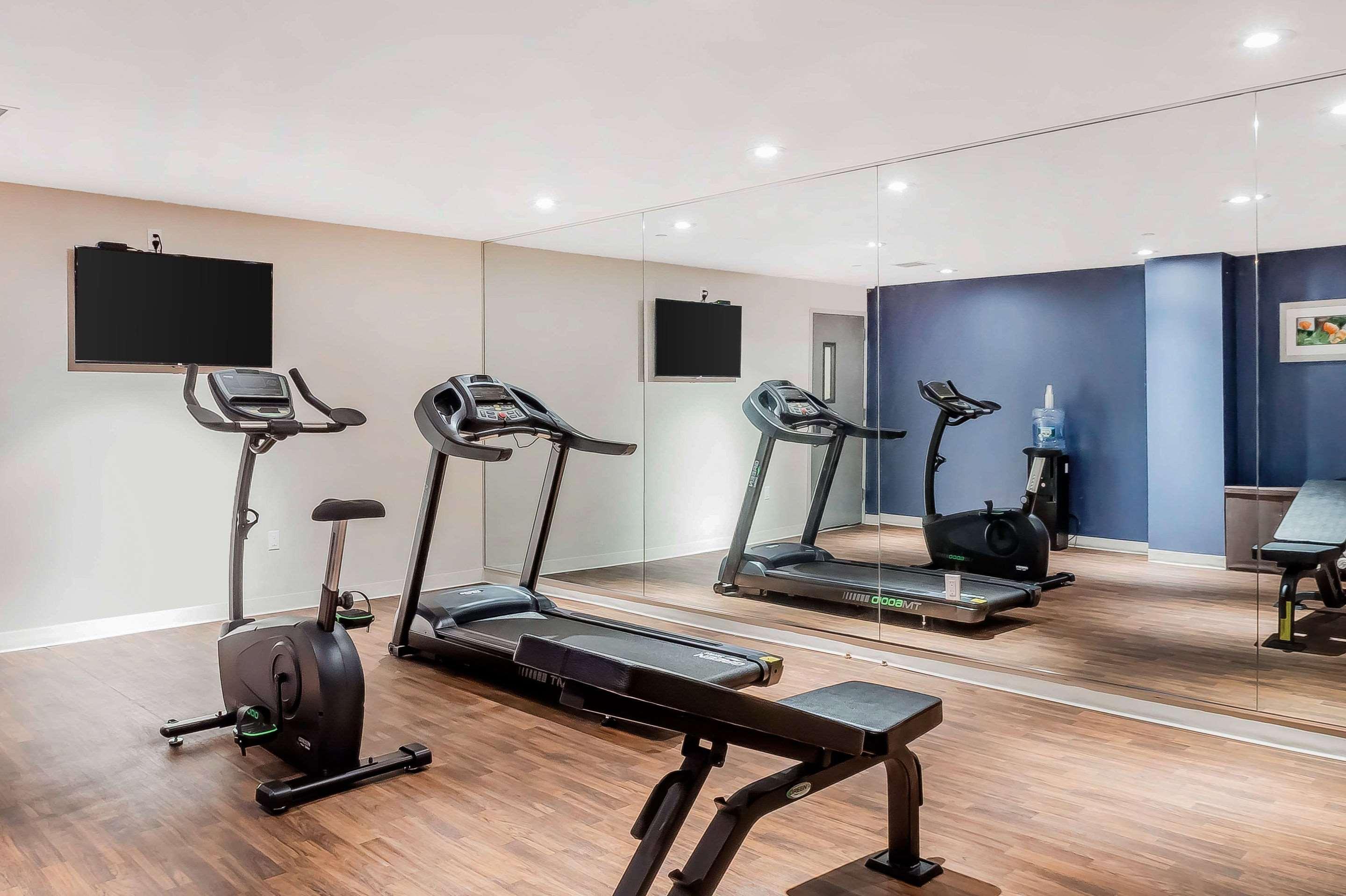 Comfort & Near Stadium Hotel