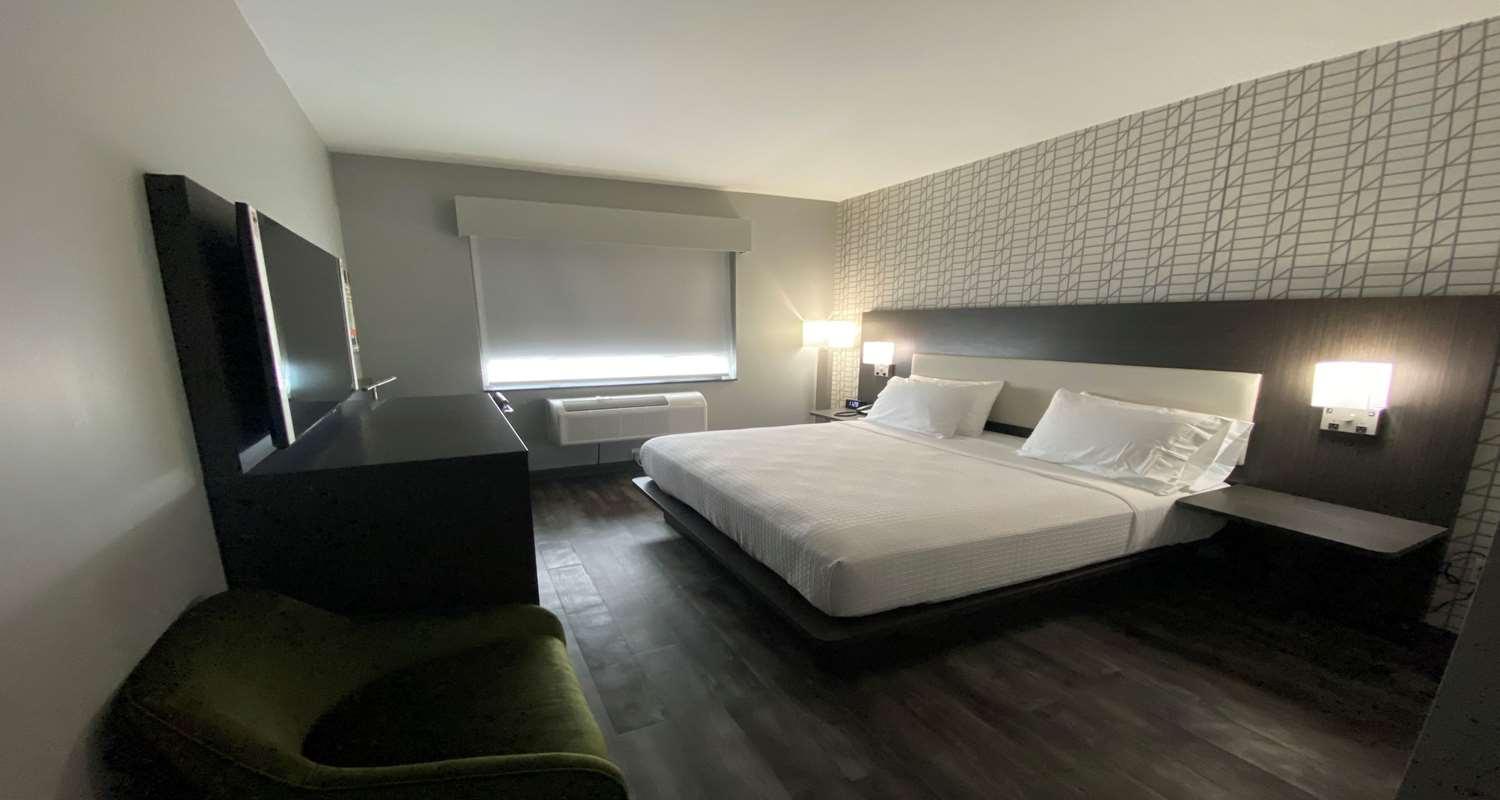 Western Line Hotel