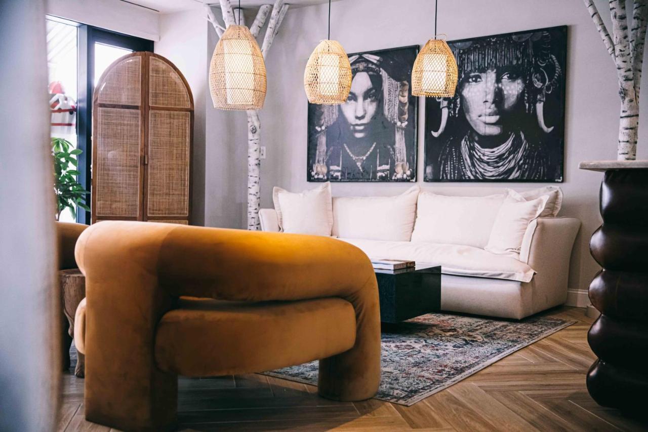 Coda Williamsburg Hotel