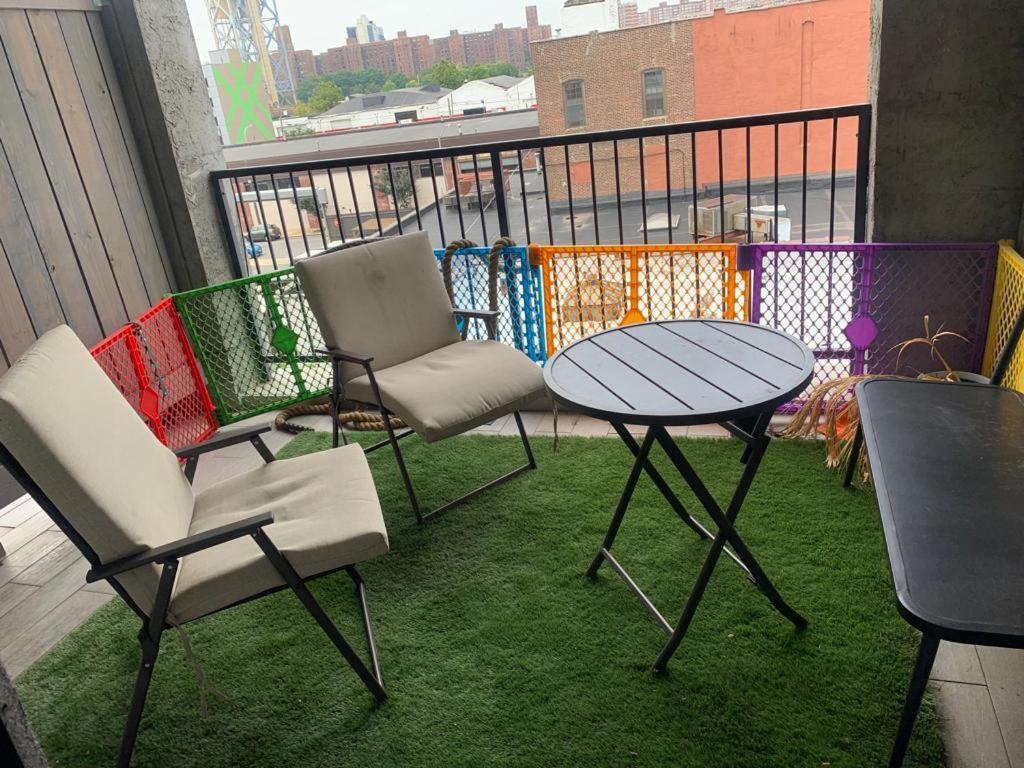 Scenic Gem In The Bronx * New York