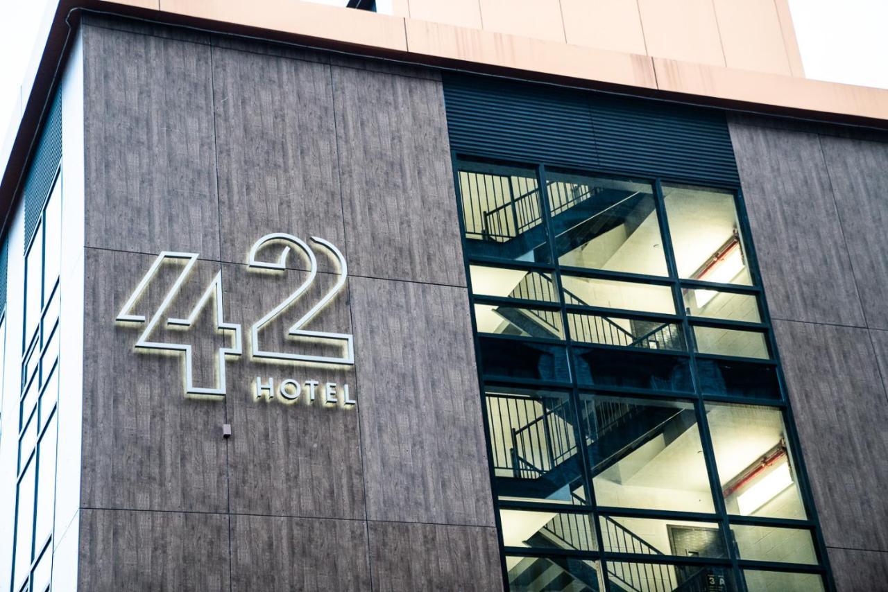 42 Williamsburg Hotel 4*