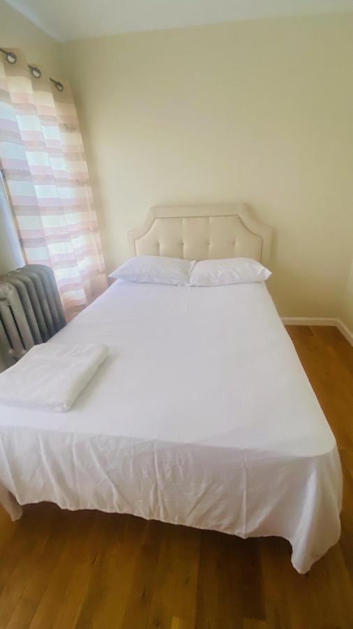 Minutes From Jfk, Beautiful With Peaceful, Cosy, Private Homestay *