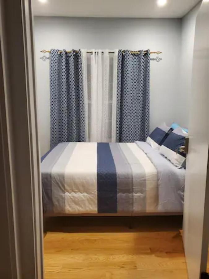 Guest house Located 10 Minutes From Jfk Airport *