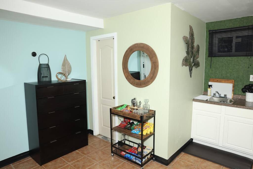 Apartment Tropical Oasis-private Studio-near Jfk New York